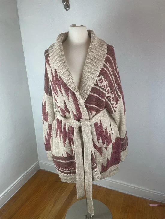 Lucky Heritage Cotton Cardigan - Picture 10 of 11